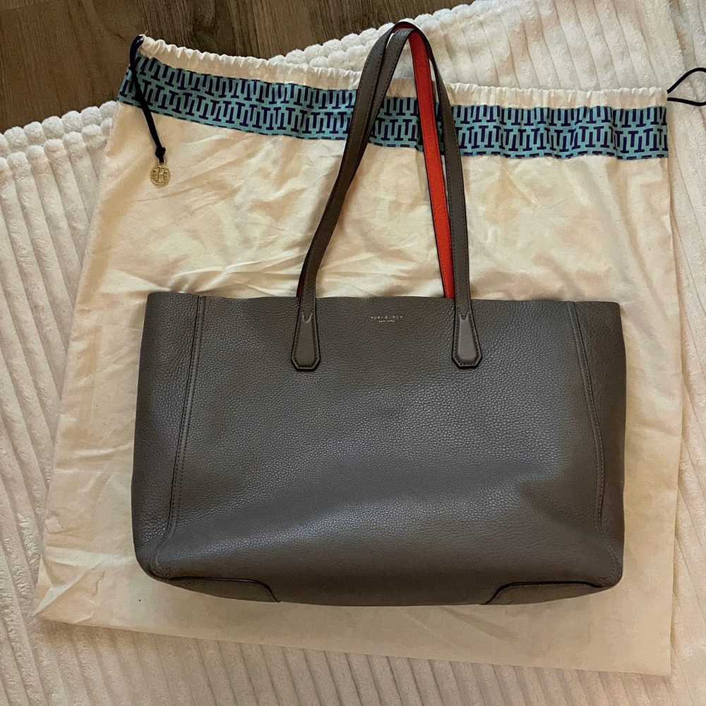 Tory Burch Perry Tote & Wristlet - Excellent condition